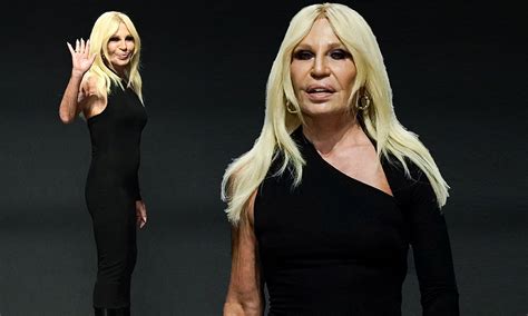 versace malato di|versace sister donatella.